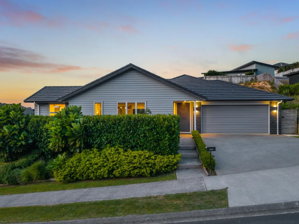 Photos of 202 Navigation Drive