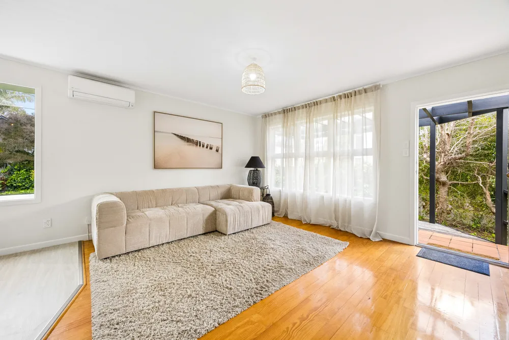 Photos of 2/81A Kings Road