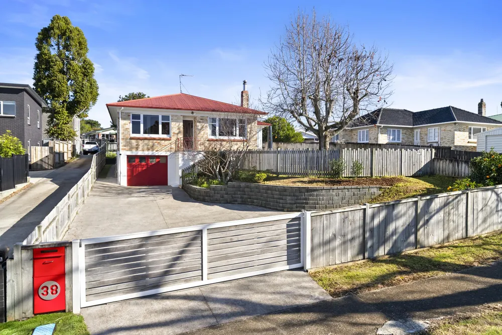 Photos of 38 Paerata Road