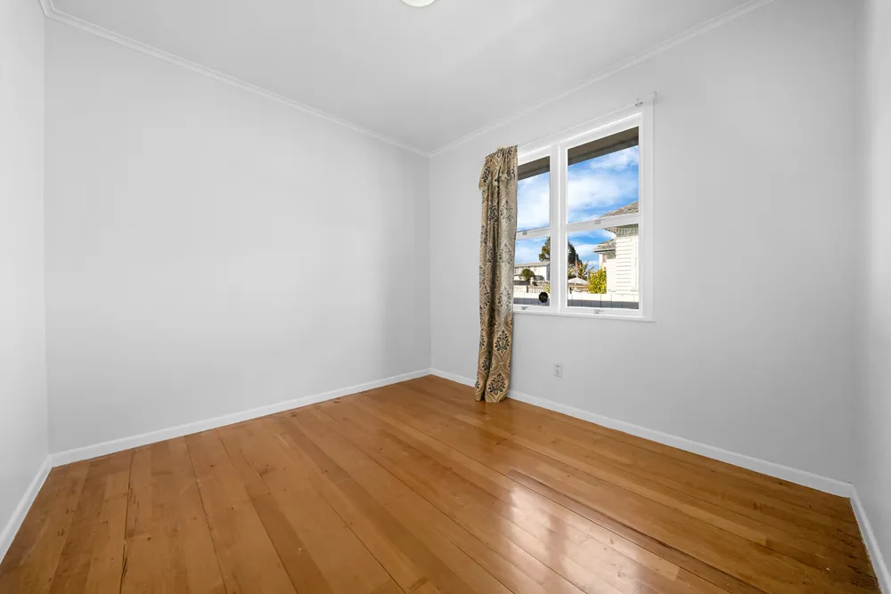 Photos of 1/112 Maich Road