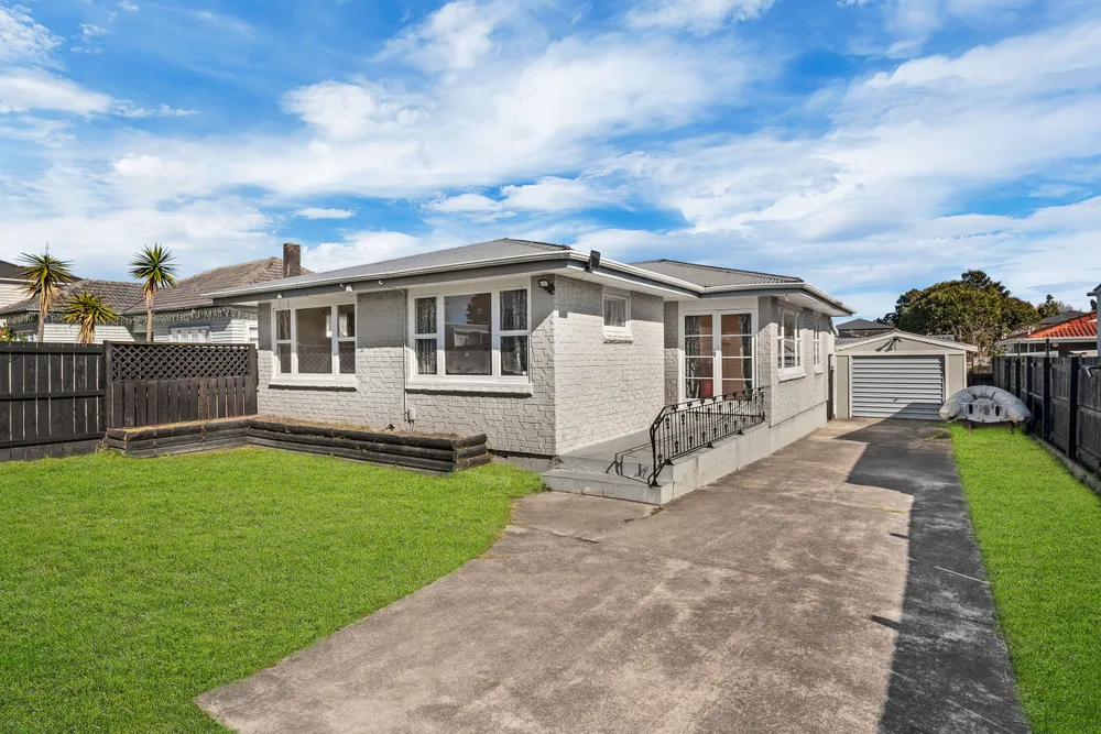 Photos of 1/112 Maich Road