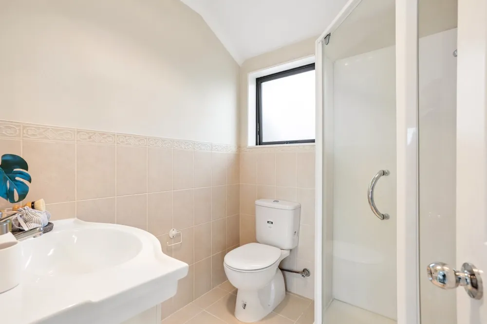 Photos of 4 Millcroft Lane