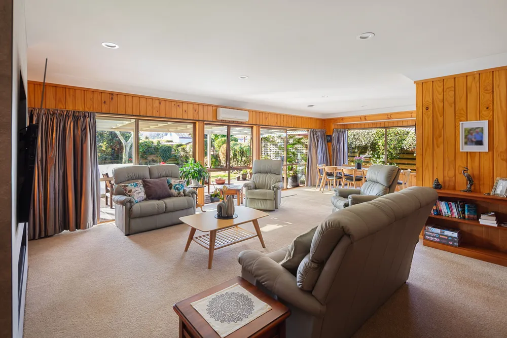 Photos of 55 Potae Avenue