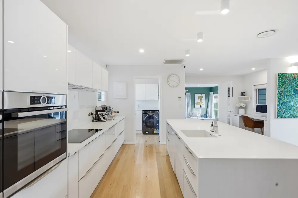 Photos of 7 Te Kura Street