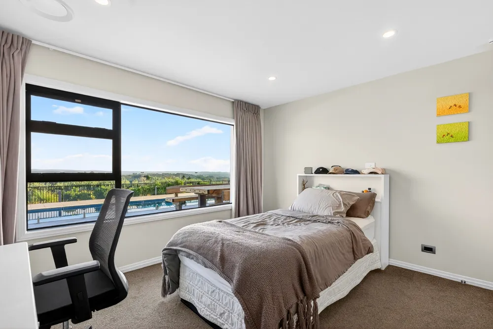 Photos of 246 Glenmore Road