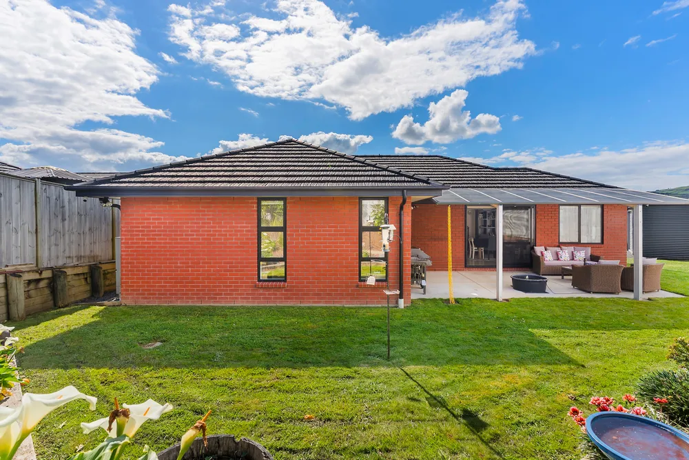 Photos of 29 Lippiatt Crescent