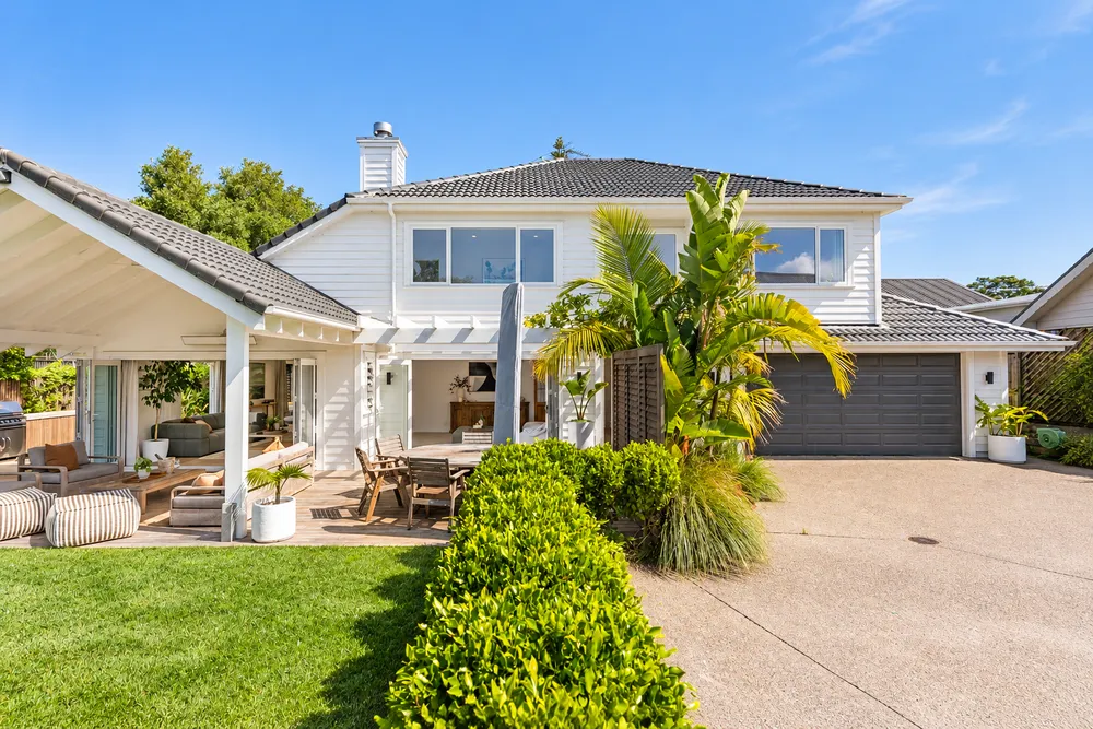 Photos of 35A Finch Street