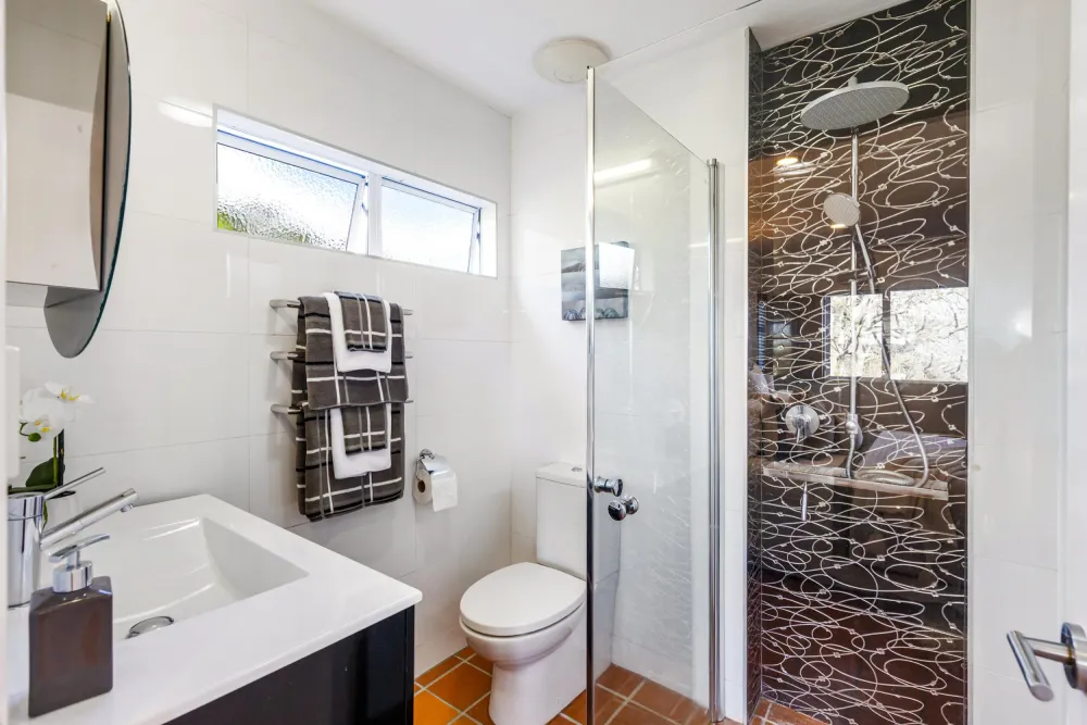 Photos of 43 Kohimarama Road