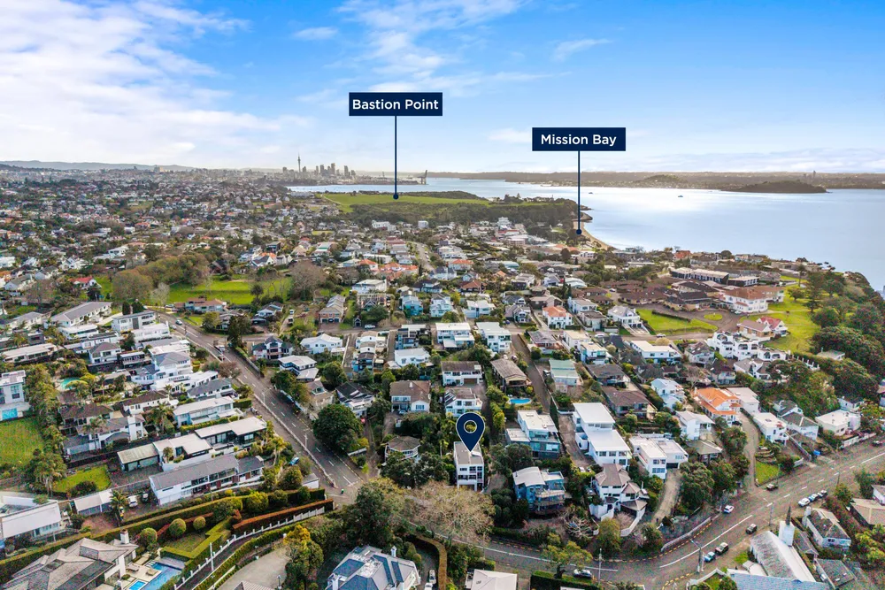 Photos of 43 Kohimarama Road