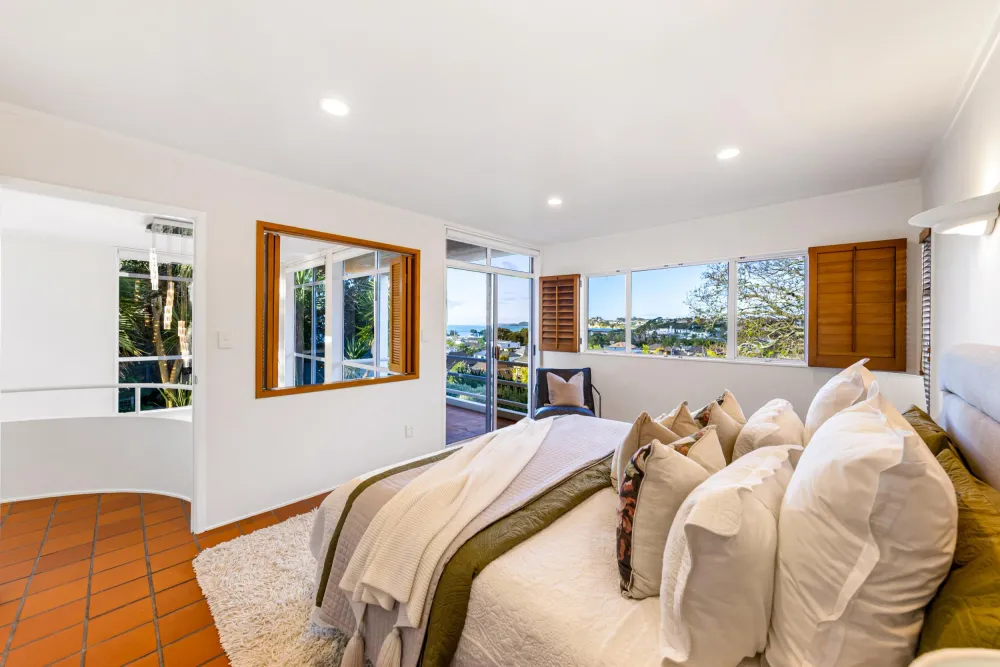 Photos of 43 Kohimarama Road