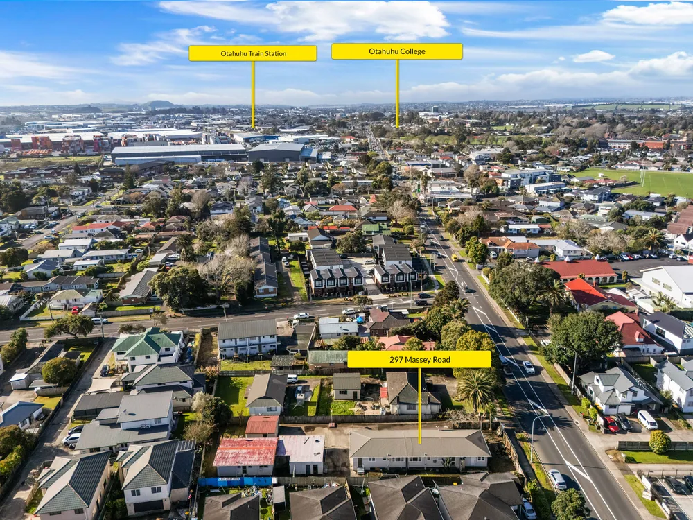 Photos of 297 Massey Road