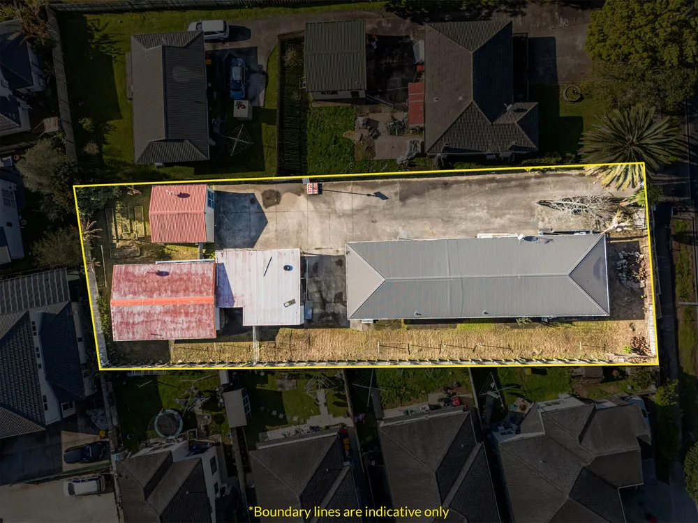 Photos of 297 Massey Road