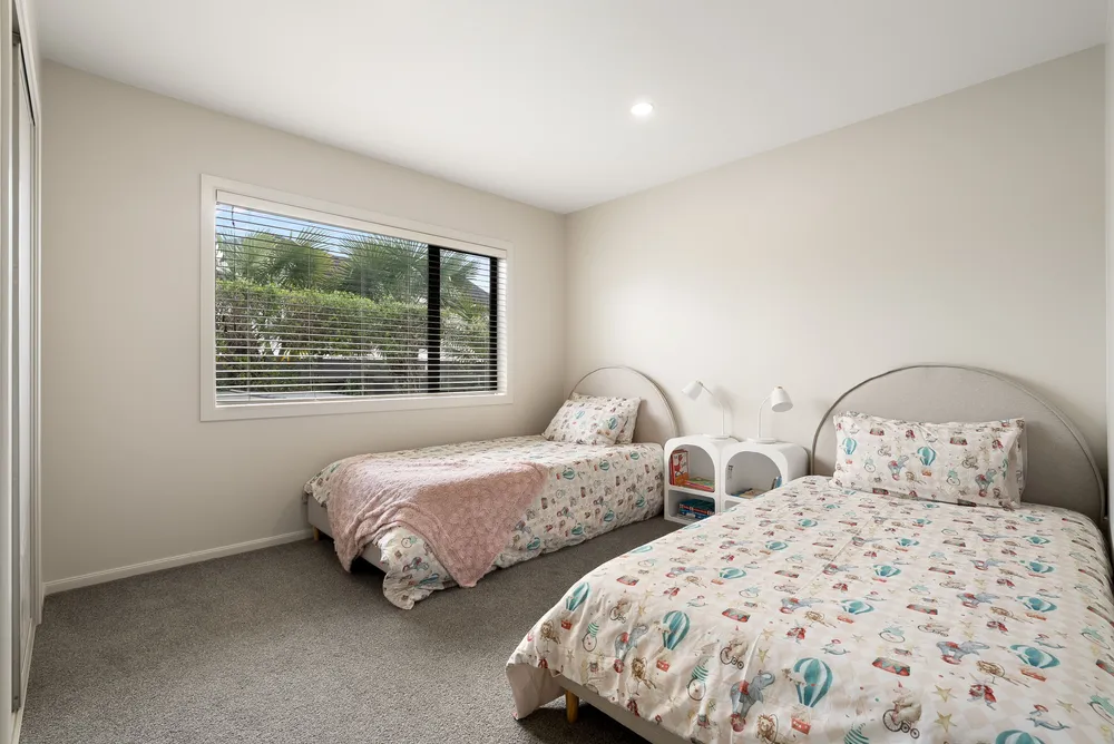 Photos of 27 Dunvegan Rise