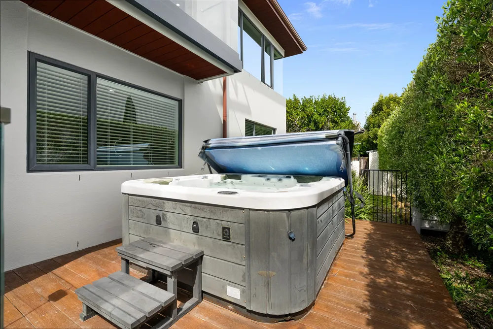 Photos of 27 Dunvegan Rise