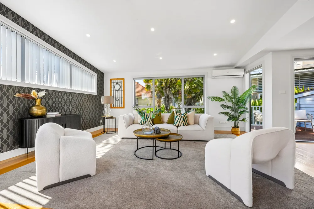 Photos of 2A Campbell Crescent