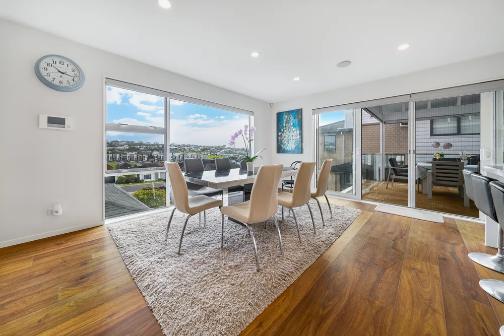 Photos of 39 Colonial Drive