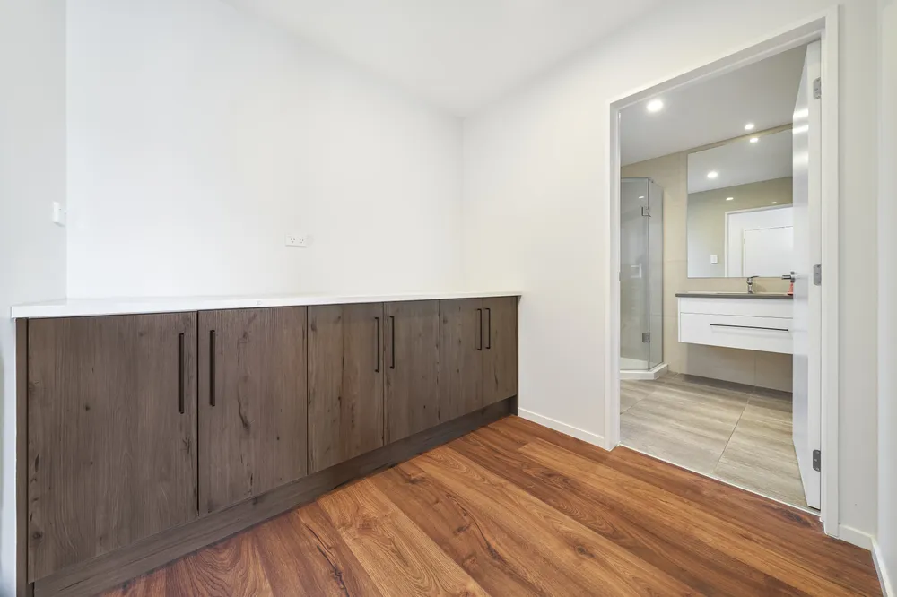 Photos of 39 Colonial Drive