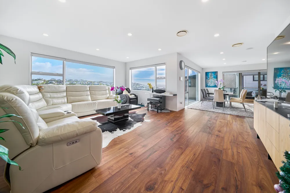 Photos of 39 Colonial Drive