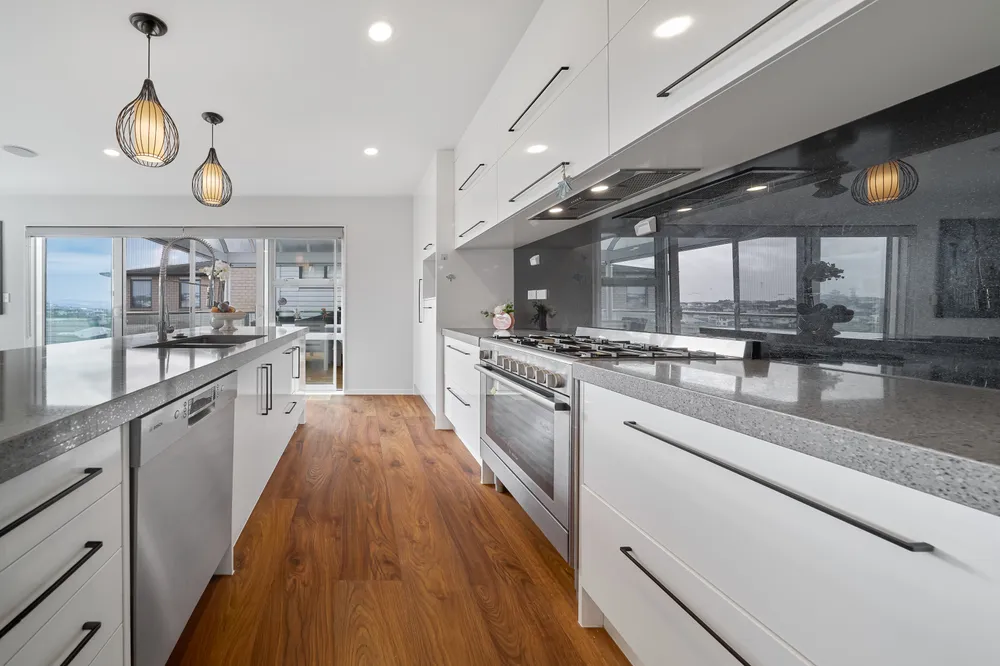 Photos of 39 Colonial Drive