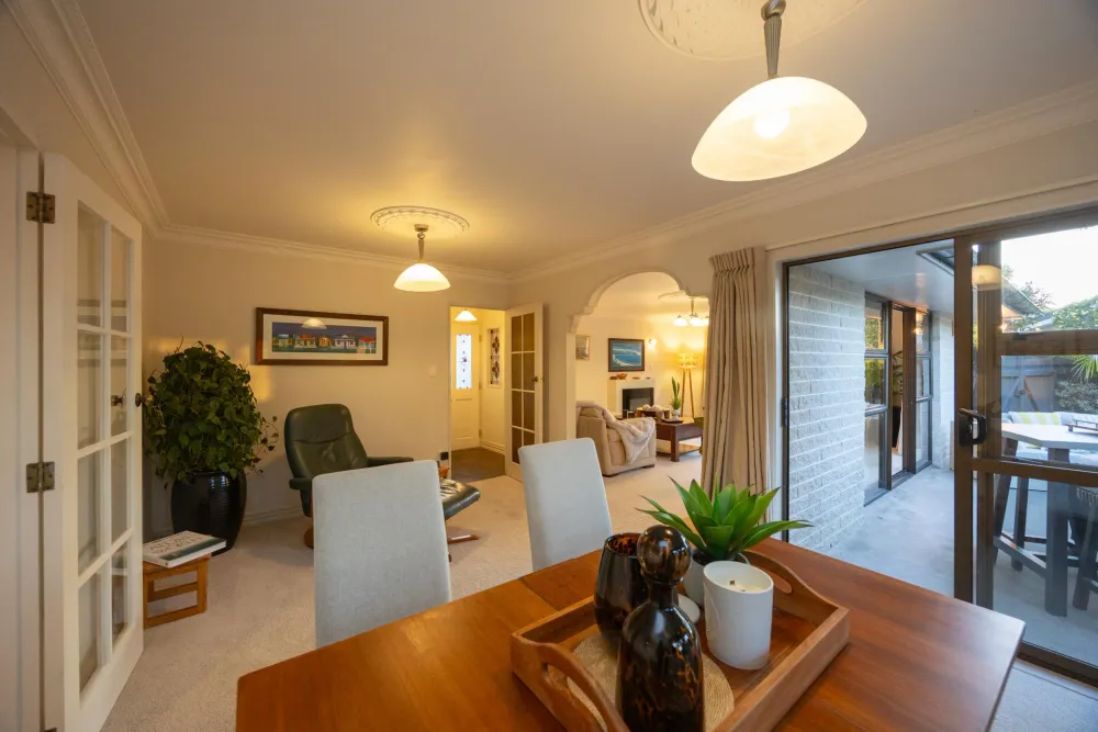 Photos of 77A Waterloo Crescent