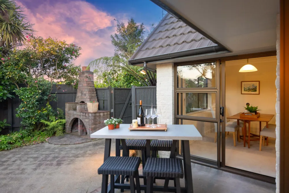Photos of 77A Waterloo Crescent
