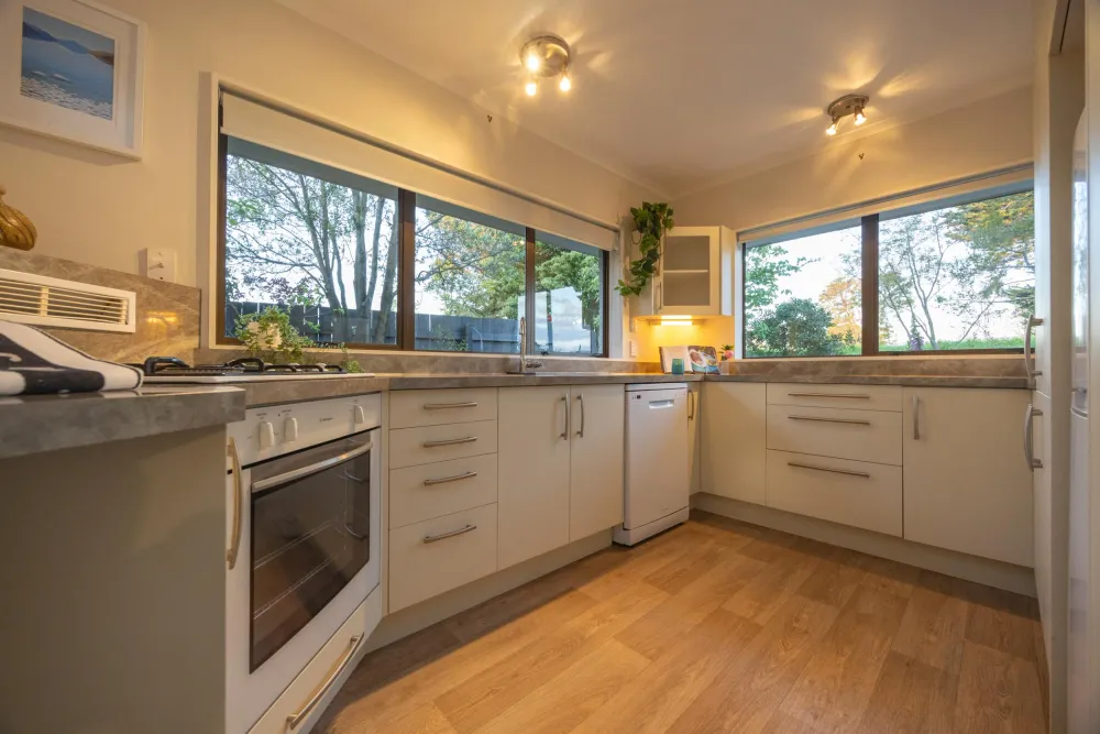 Photos of 77A Waterloo Crescent