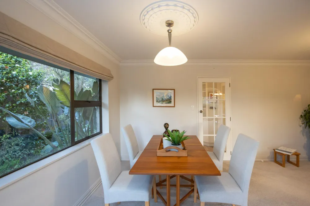 Photos of 77A Waterloo Crescent
