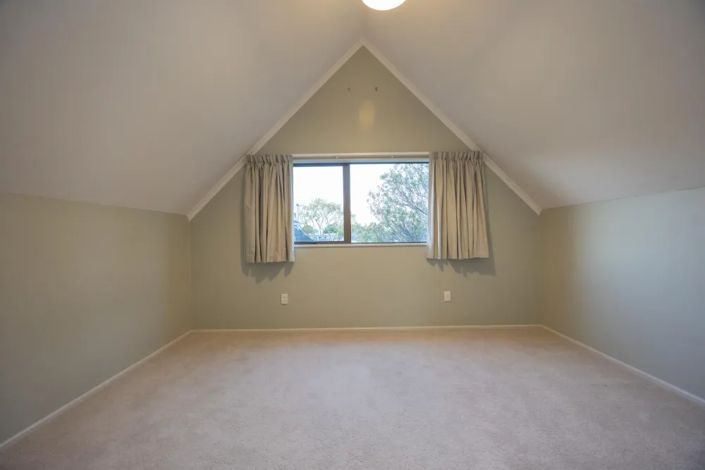 Photos of 77A Waterloo Crescent