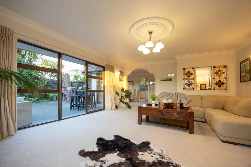 Photos of 77A Waterloo Crescent