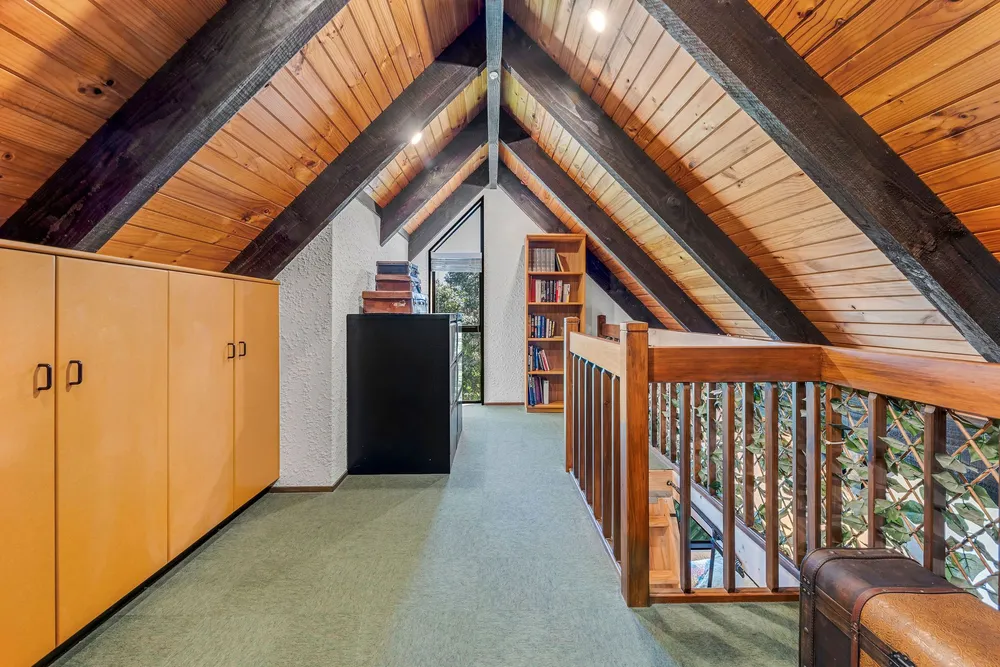 Photos of 16 Elliot Street