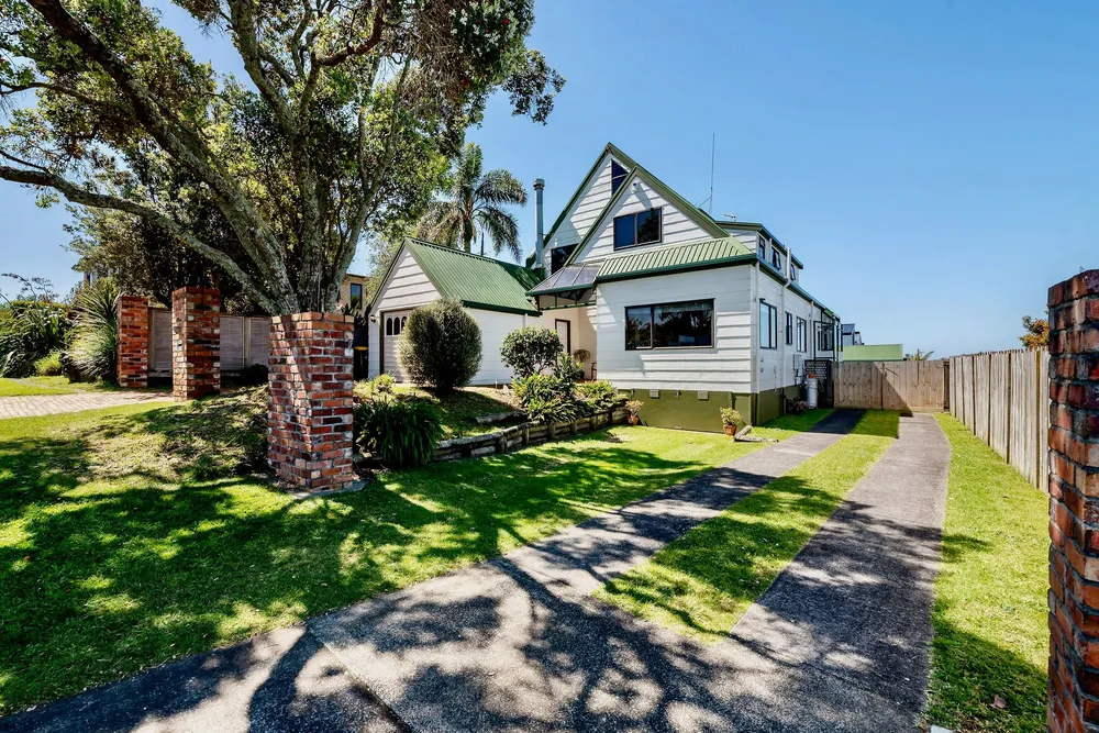 Photo of 16 Elliot Street, Howick