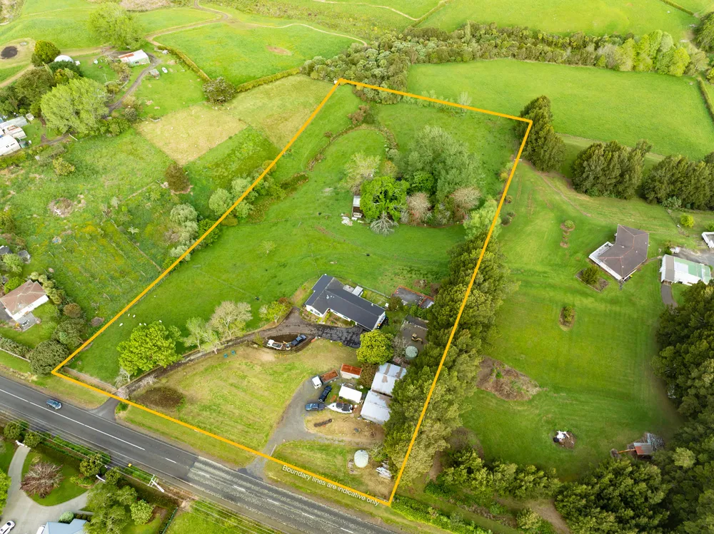 Photos of 540 Runciman Road