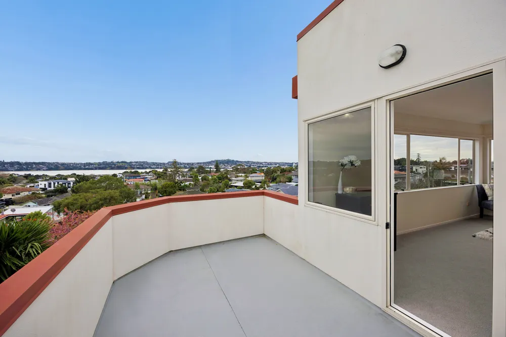 Photos of 83 Taylor Road