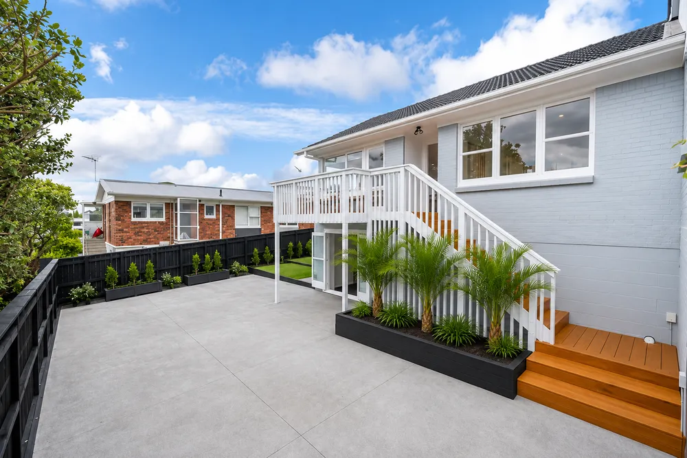 Photos of 3/44 Whytehead Crescent