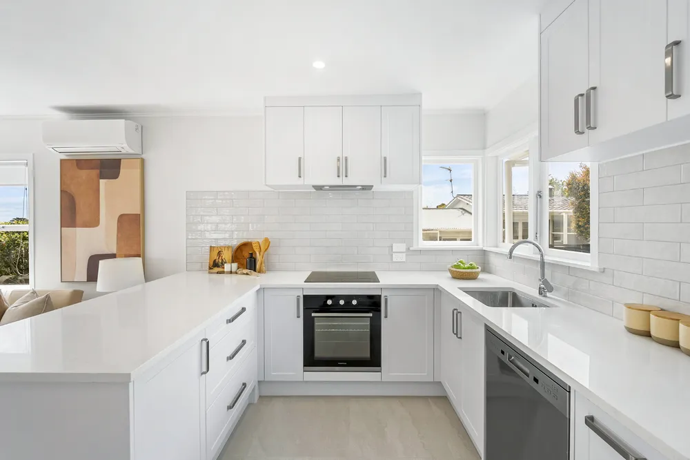Photos of 3/44 Whytehead Crescent