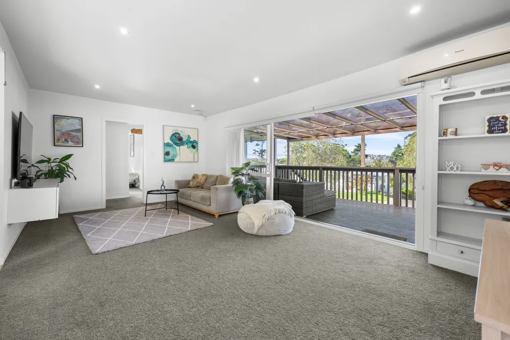 Photos of 47 Ennis Avenue