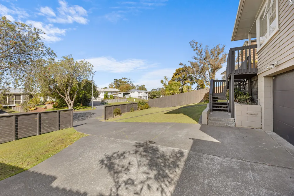 Photos of 47 Ennis Avenue