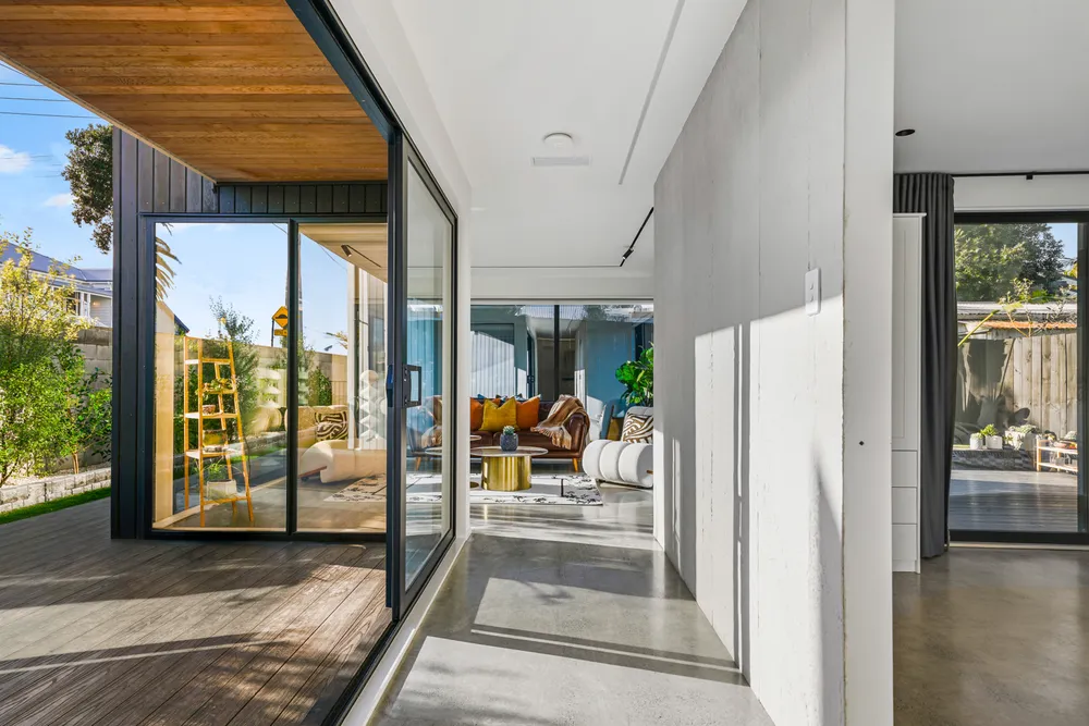 Photos of 72 Jutland Road