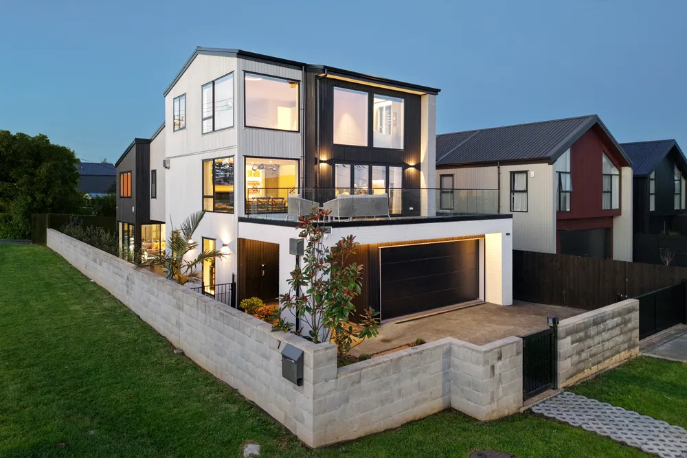 Photos of 72 Jutland Road