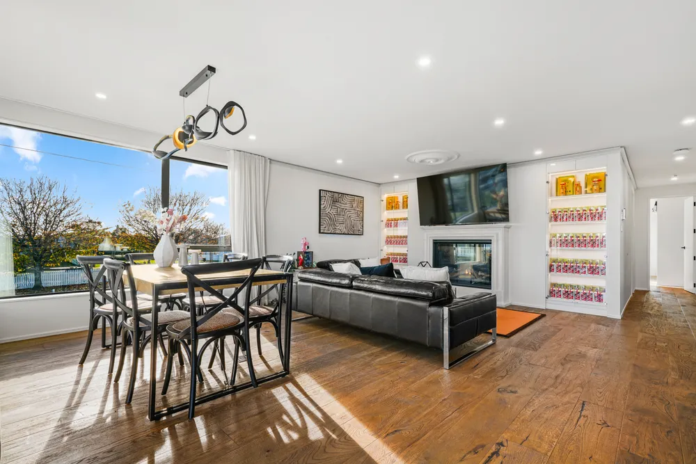 Photos of 72 Jutland Road