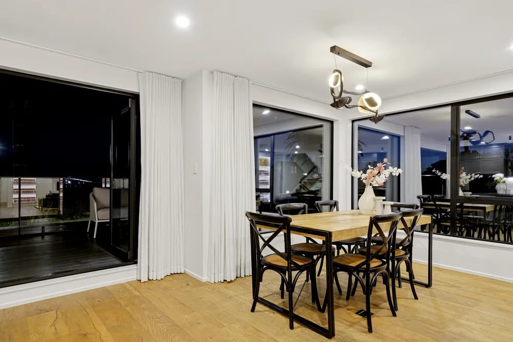 Photos of 72 Jutland Road