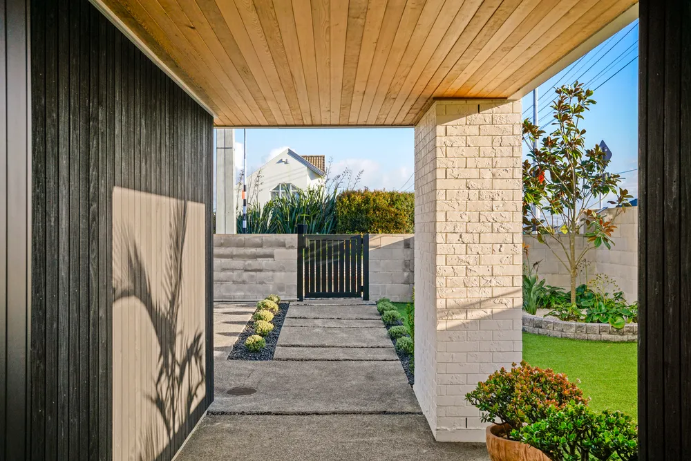 Photos of 72 Jutland Road