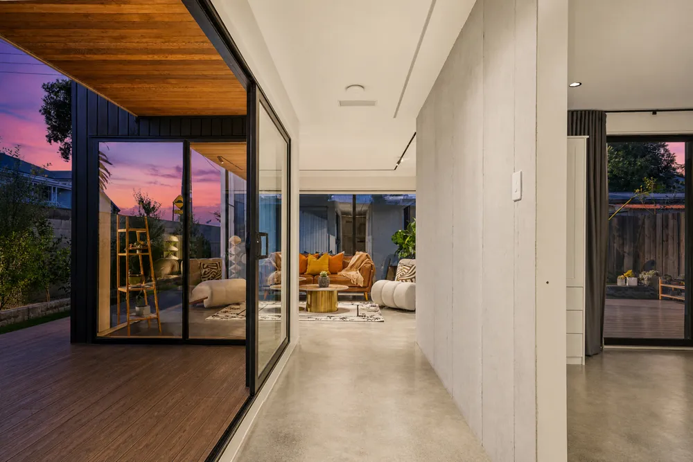 Photos of 72 Jutland Road