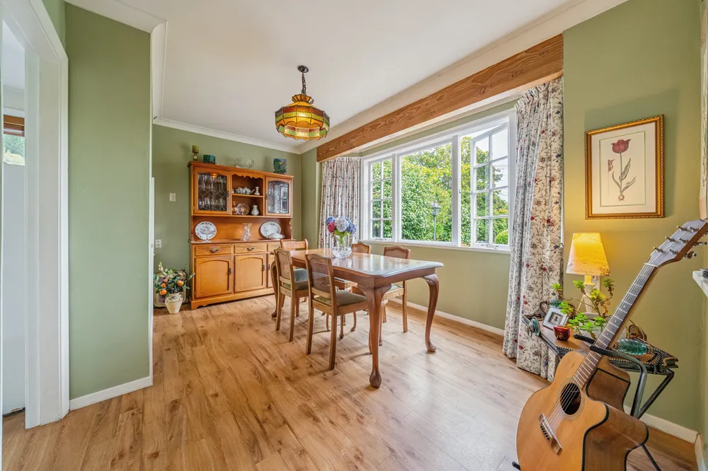 Photos of 4 Birch Grove