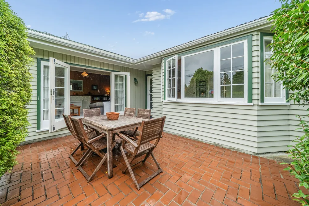 Photos of 4 Birch Grove