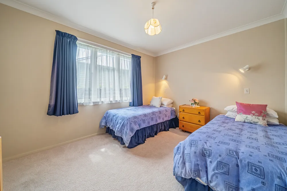 Photos of 4 Birch Grove