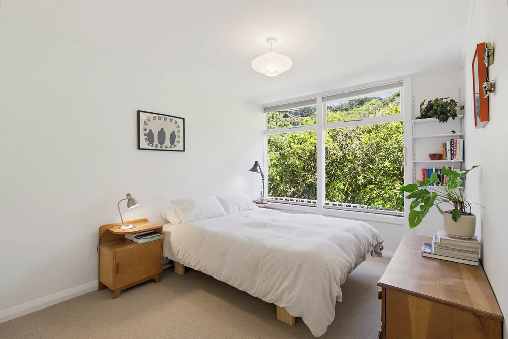 Photos of 335 Ohiro Road