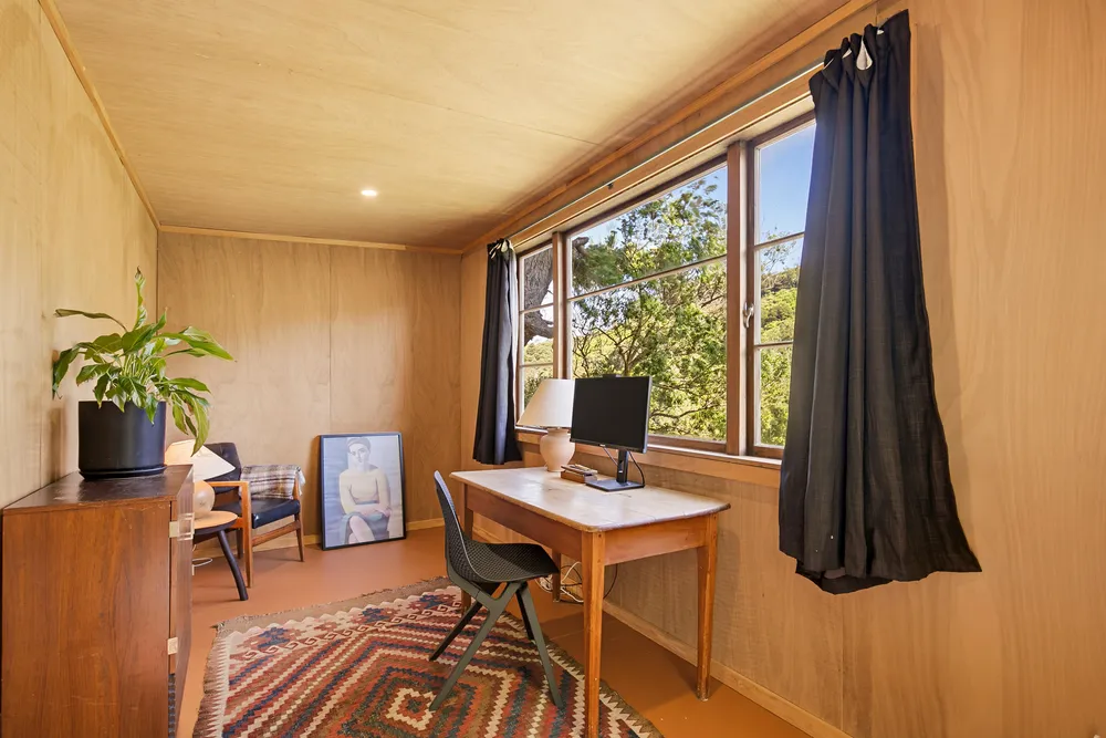 Photos of 335 Ohiro Road