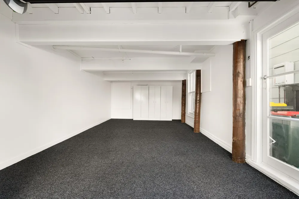 Photos of 16 Georgina Street