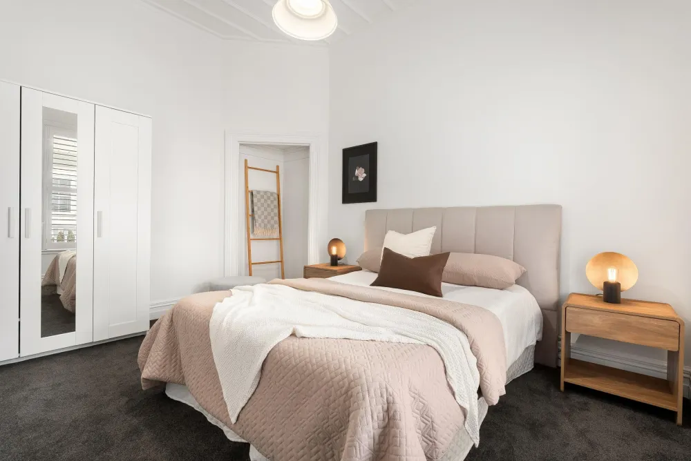 Photos of 16 Georgina Street